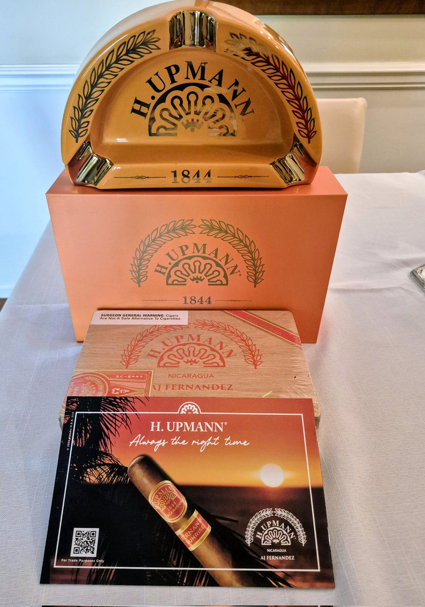 CIGARS&RANDOM STUFF... tweet media