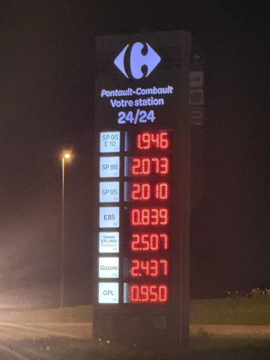 SPYRO-75 tweet media