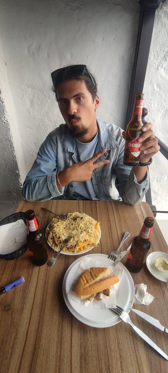 Møre • • tweet media