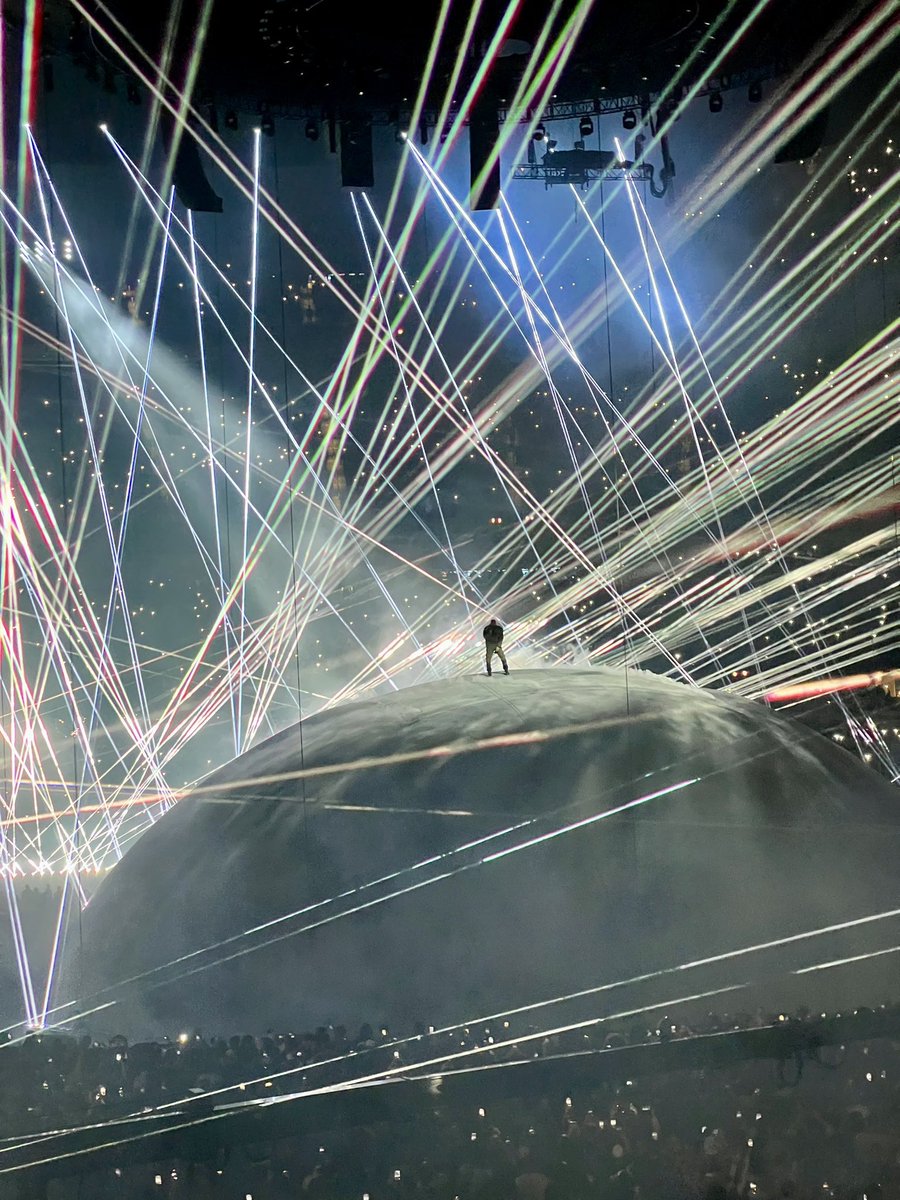 ヤコー tweet media