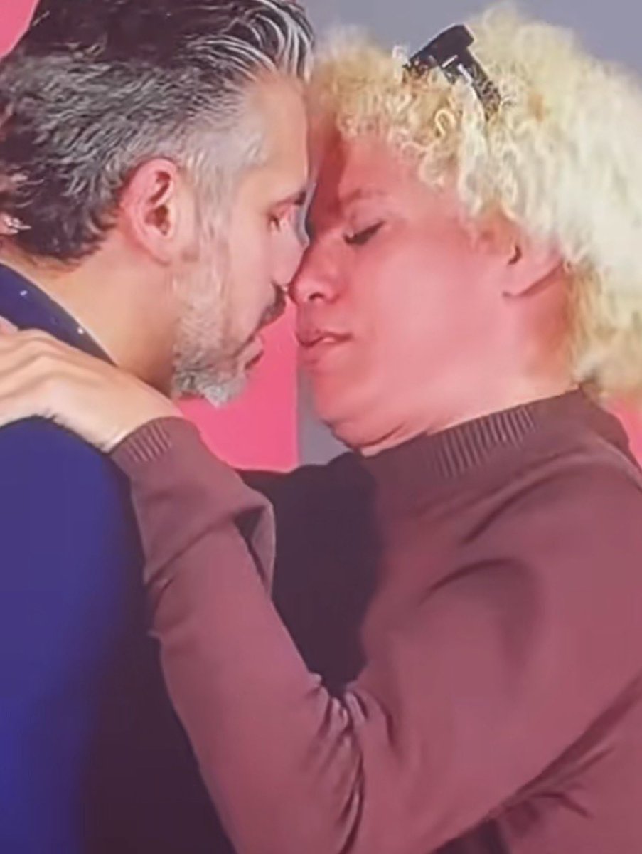 UR Libre tweet media