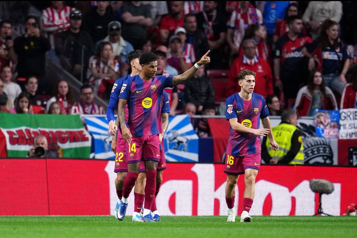 كارين tweet media