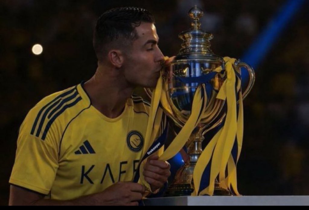 غازي بن محمد tweet media