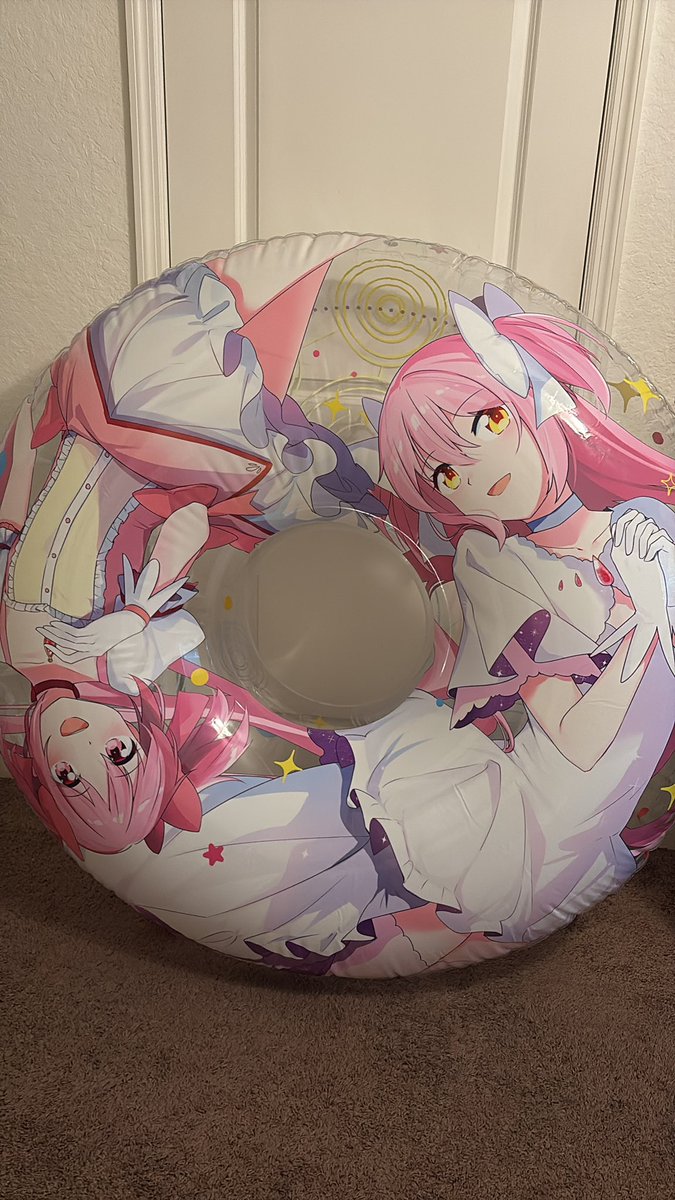 MariCraziSqueaks tweet media