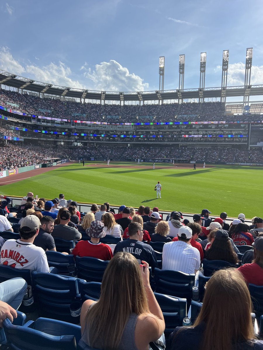 Raycher33's tweet photo. @ZackMeisel We had so much fun yesterday the stadium crew needs an extra day to recover. https://t.co/FGMaFM7TgI