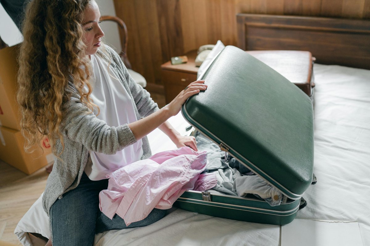 ess_onthego's tweet image. Packing and organization for travel make every trip easier and stress-free! 🧳✨ Keep your essentials sorted, save space, and find everything quickly on the go. Smart packing starts here. 🌍
#PackingSmart #TravelOrganization #TravelEssentials #OnTheGo
essentialsonthego.com/.../packing-or…