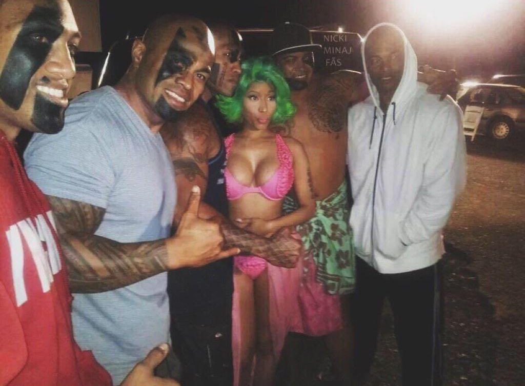 MINAJMEETDAWOO tweet media