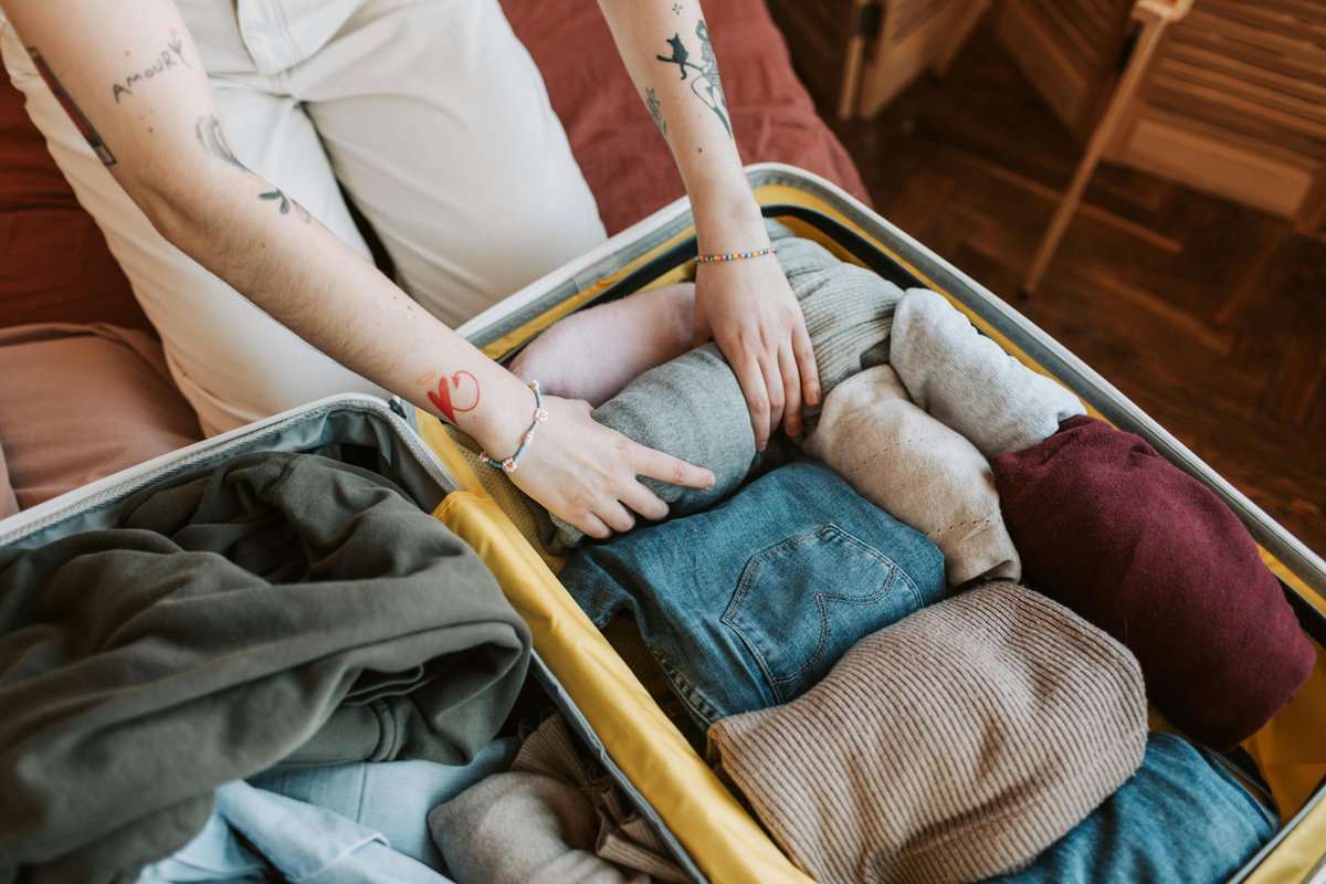 ess_onthego's tweet image. Packing and organization for travel make every trip easier and stress-free! 🧳✨ Keep your essentials sorted, save space, and find everything quickly on the go. Smart packing starts here. 🌍
#PackingSmart #TravelOrganization #TravelEssentials #OnTheGo
essentialsonthego.com/.../packing-or…