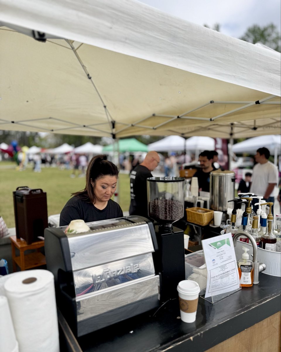 realDonMahmood's tweet photo. Took a #coffeebreak at the Suwanee Farmers Market &amp; met Charles Boylan of @BlendofHope. Great coffee ☕️, great story.

We all have 168 hours in a week…moments like this remind you why it matters. 🔥🎯🚀

#DECISION168 #ShopLocal #RealDonMahmood https://t.co/nMhRNlqF8C