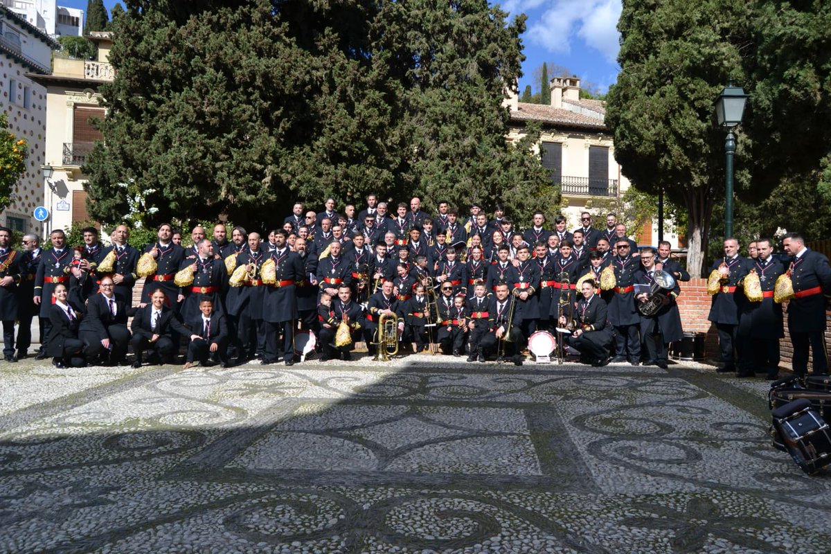 Victoria Realejo tweet media