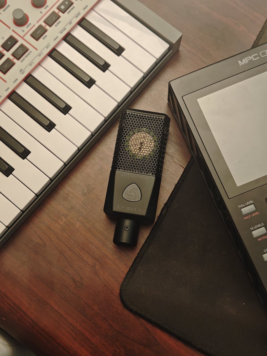 Lil Prince 🌠👑 tweet media