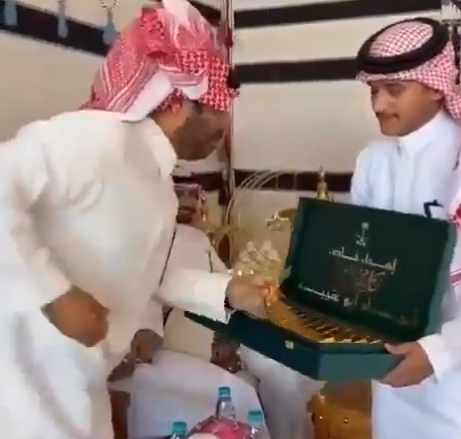 Bendito Vector tweet media