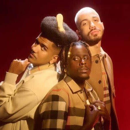 Acesso Anitta tweet media