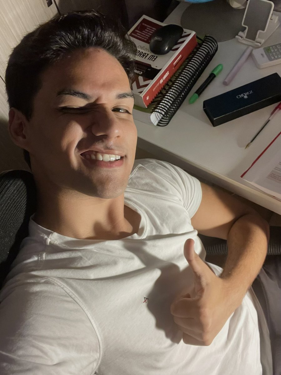 João Gabriel tweet media