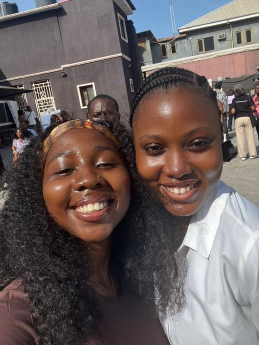 Daniel Lewis tweet media