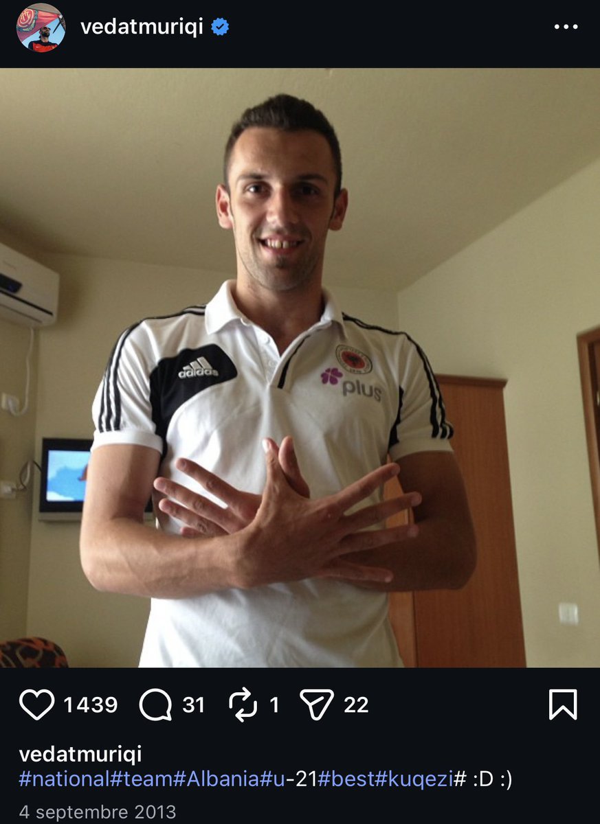 𐌀𐌓𐌍𐌉𐌔 tweet media