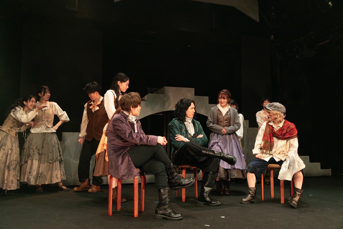 ー1794年4月5日
ジョルジュ・ジャック・ダントン
そしてカミーユ・デムーランらが処刑

ロベスピエールの行った恐怖政治の影響下で
処刑された人数はおおよそ1万6千人に及ぶと言われている

#舞台ロベスピエール
 映像配信＆Blu-ray販売中🇫🇷
liberapro.base.shop