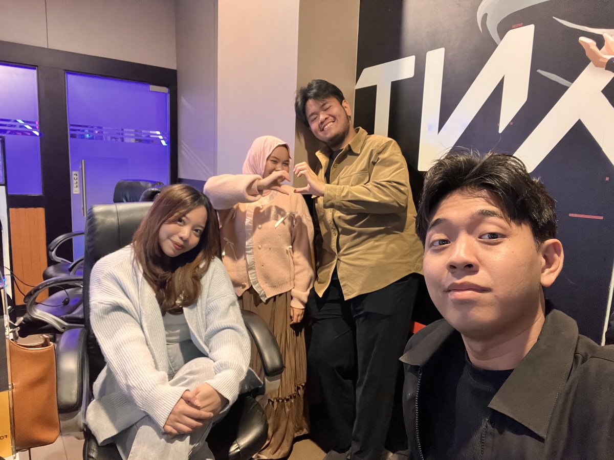 chuchu train tweet media