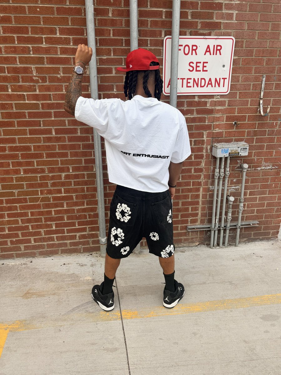 TreyCa$hWitDaBag tweet media