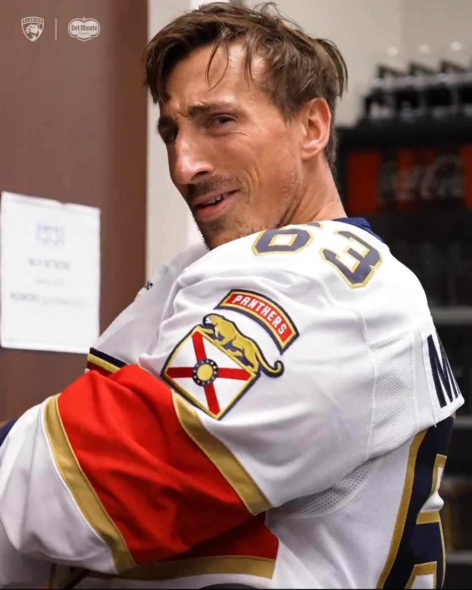 e-Rabies 🐯🟦⬜️ tweet media