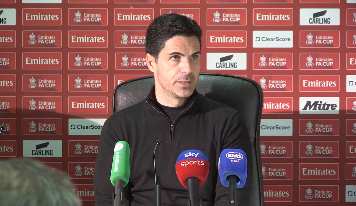 عمرو tweet media