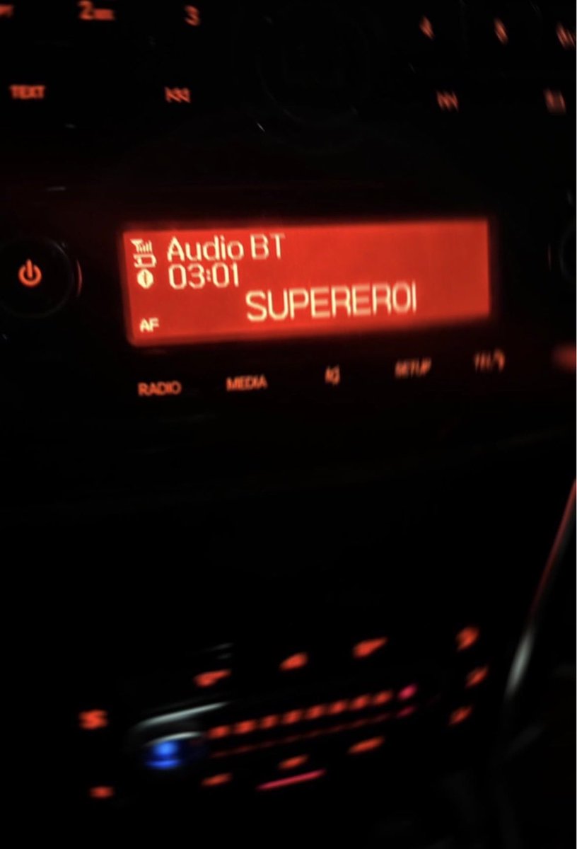 𝙁𝙧𝙖𝙣 👑🦖| sta sfaciolando tweet media