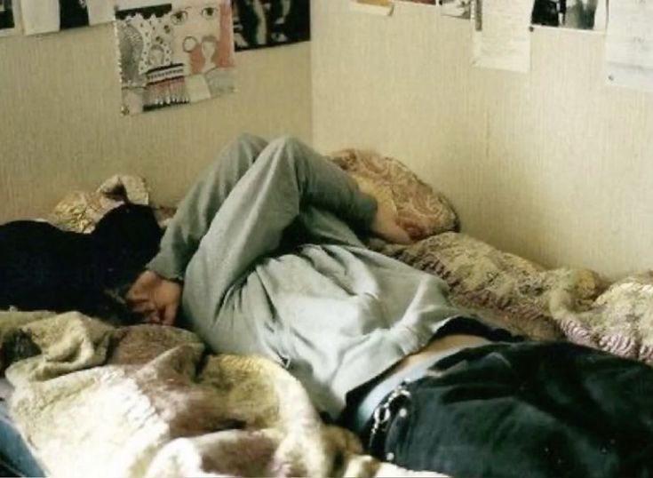 byclerdin's tweet image. i was a little obssesed about Mike exploring so i wrote this oneshot about they, they're roommates and it was supossed to be lawless but ended up with a little angst!  #sorrynotsorry