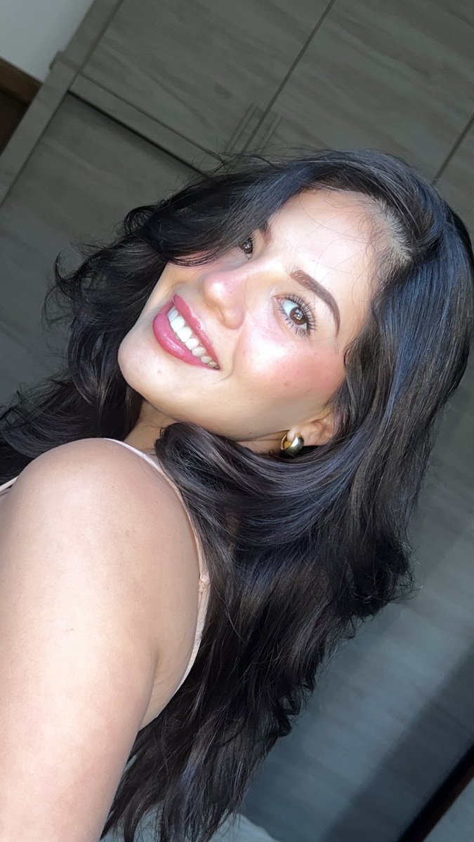 Milena Isabel🎀 tweet media