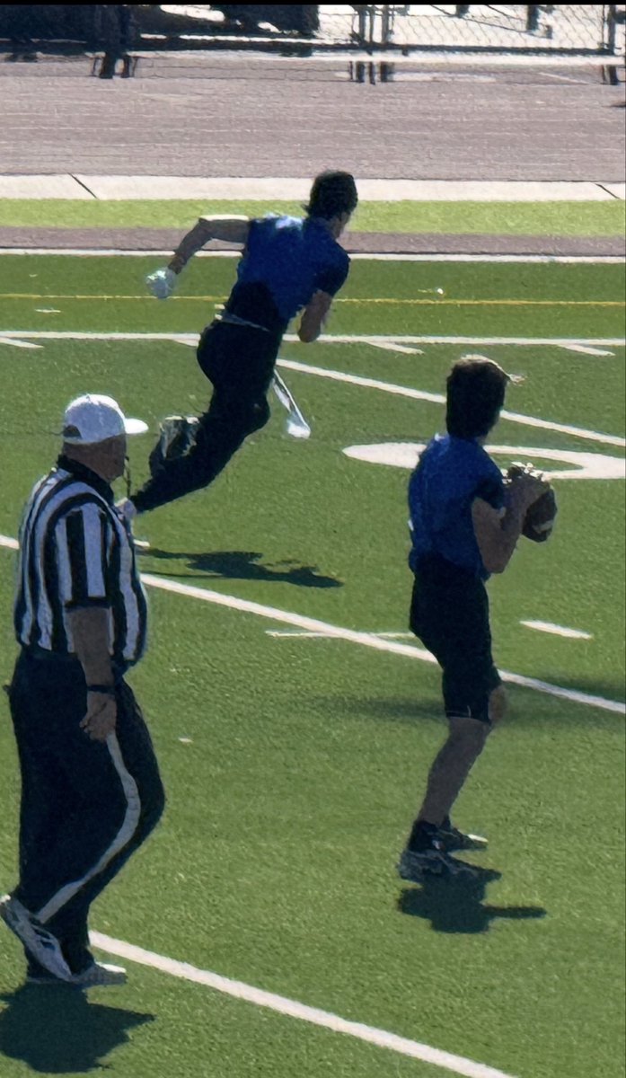 LoganGresser29's tweet photo. Great day for 7v7!! Big shout out to the offense today, specially QB1 C. Hendricks!! He was money all day! #qb1 #money #losttrackafter5tds https://t.co/x1MwC4ek3E