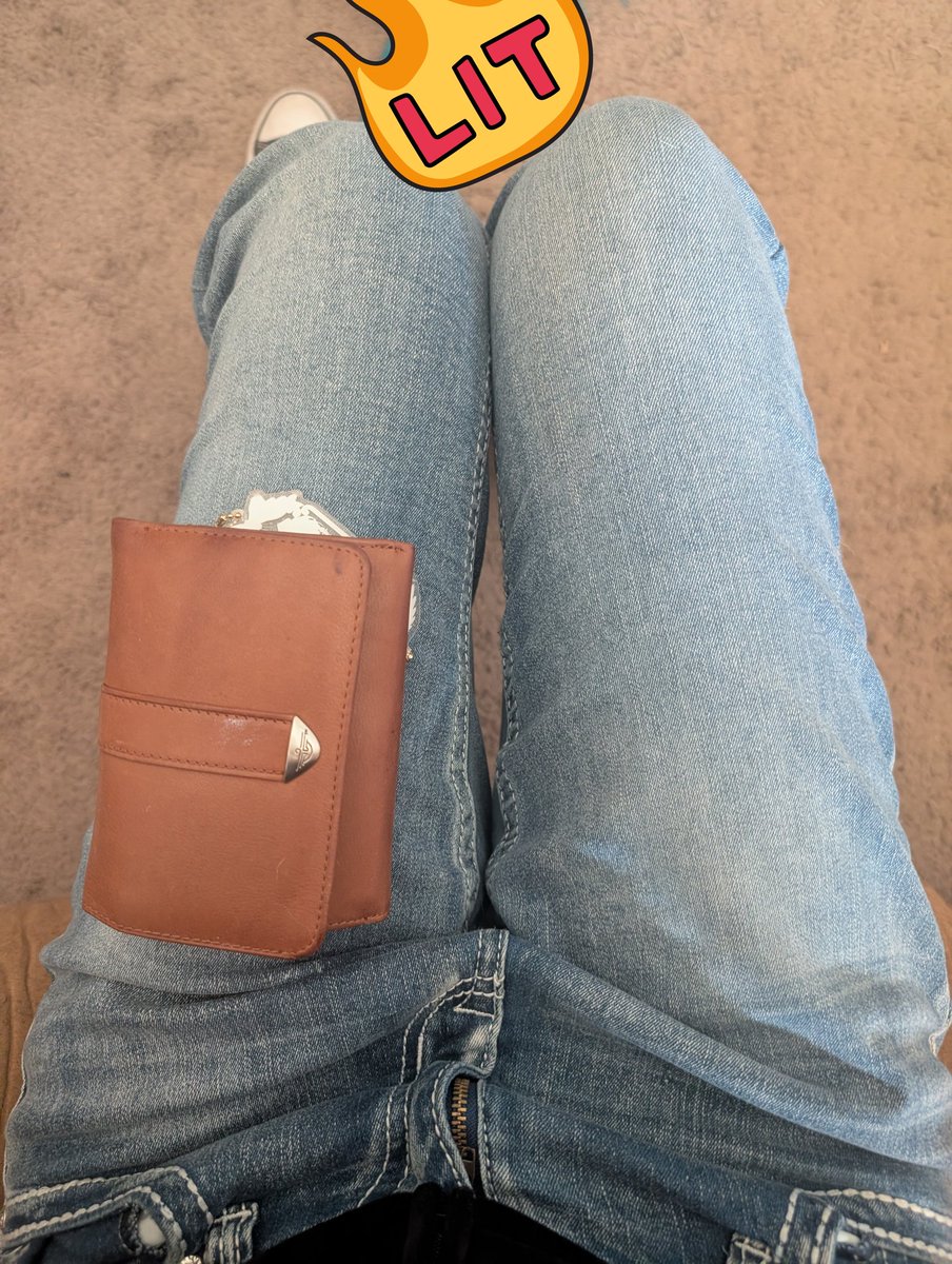 Angel 🪽 sayaka miki of shedtwt tweet media