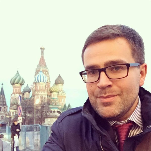 Alex Нeadliner tweet media