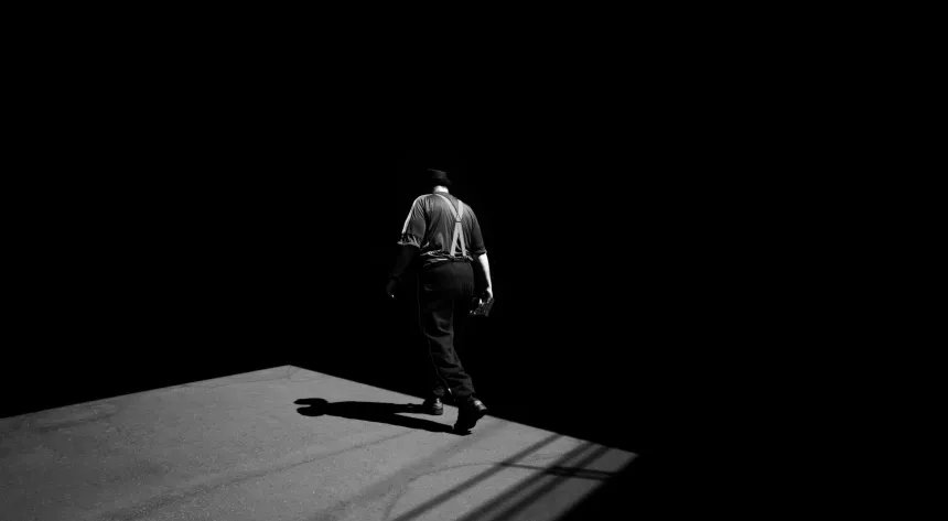 mischievousmali's tweet image. What Noir Can Teach Any Writer tinyurl.com/4dze9d25 by @RuthSetton via @WriterUnboxed | #writer #noir #writinglife