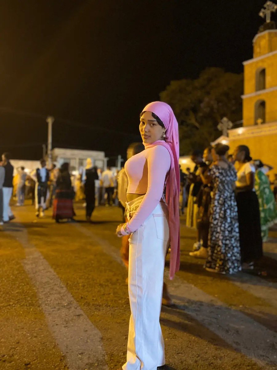 زينب علي tweet media