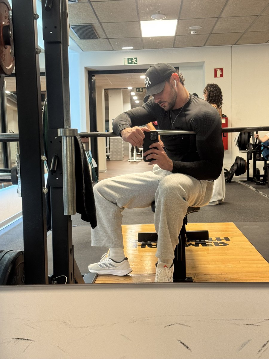 JaimeCXVV's tweet photo. Workout 🏋️ https://t.co/cuSTc7P5dw