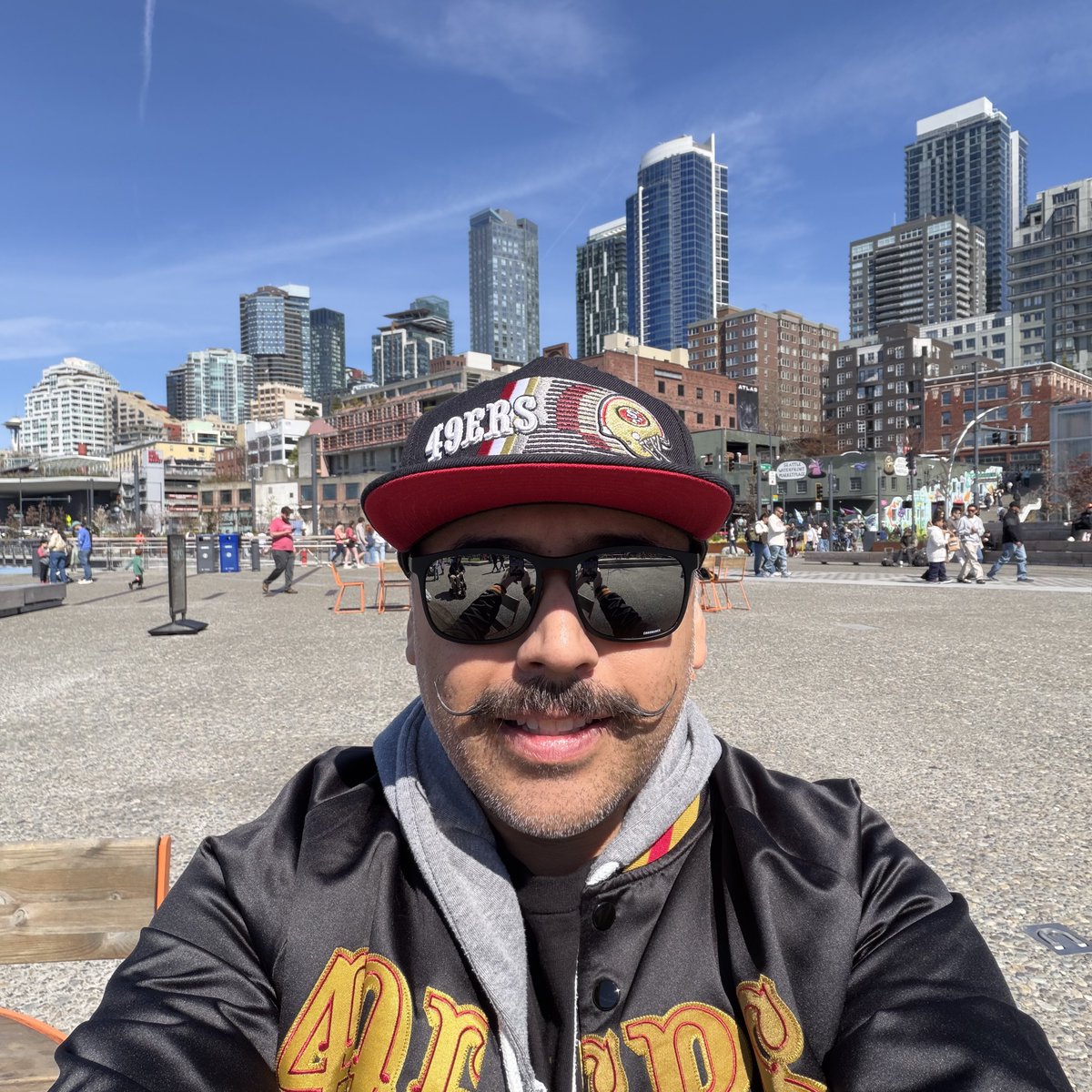 NinerSurge's tweet image. In Enemy Territory. Best Believe I’m wearing my 49ers Gear! #GoNiners #NinerEmpire