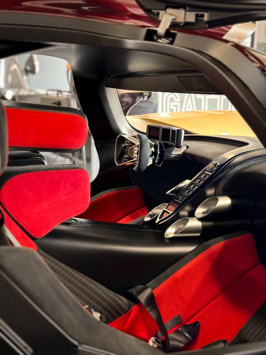 COMPETITION tweet media