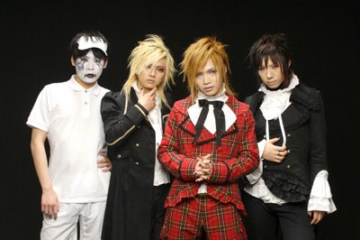 ヴィジュアル博士のる@11/29オムニバスCD出ました tweet media