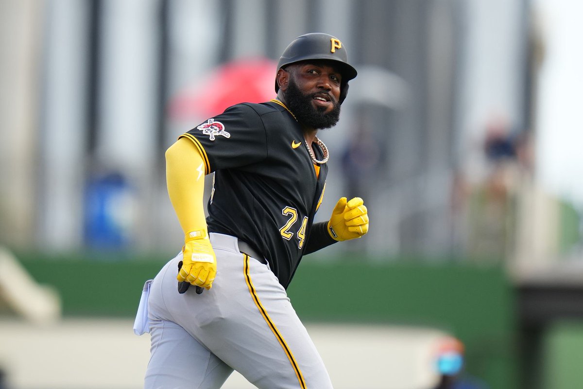 Nick Gonzales’s Mustache tweet media