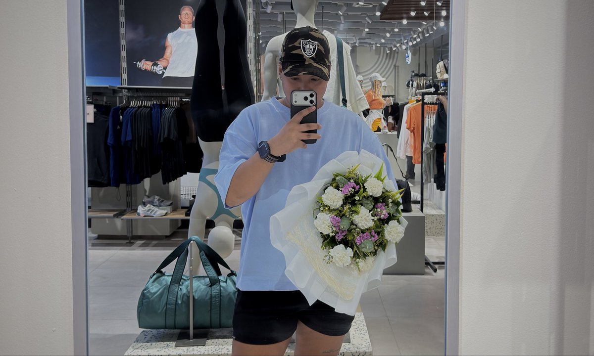 ralphjmoay's tweet photo. I just turned 28, and my heart is so full. I'm so grateful for the love that surrounds me every day. Thank you, Lord 🤍 https://t.co/iTLyDeX0VL