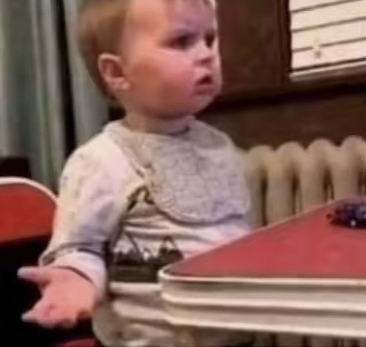 إلين 𐂂 tweet media