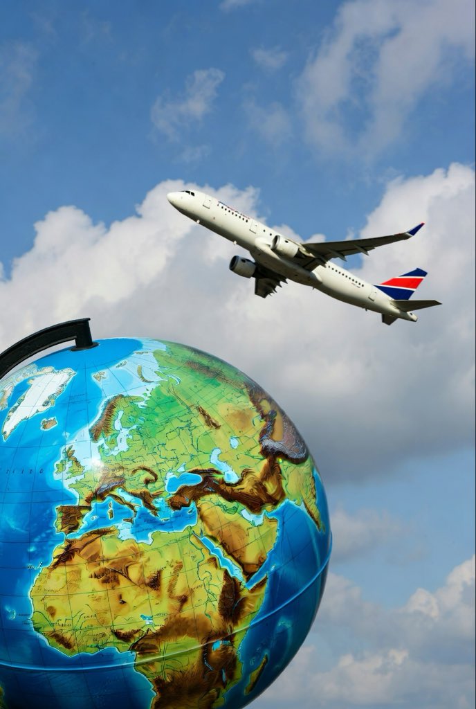 Andrea Max⚡️ tweet media