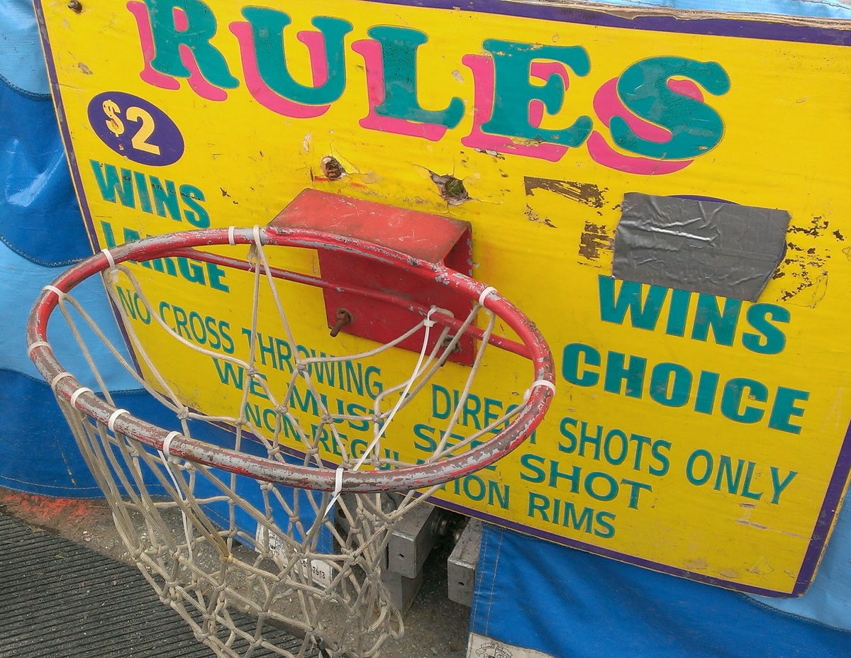 kip_jeffries's tweet photo. Actual photo of an NCAA basketball tourney rim. https://t.co/8qdF2wa6wl