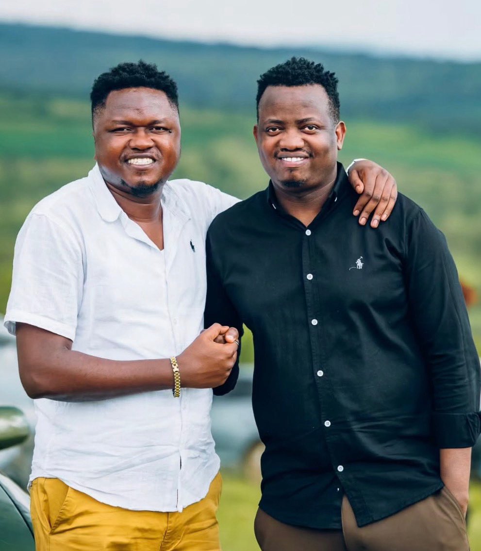 Patycope tweet media