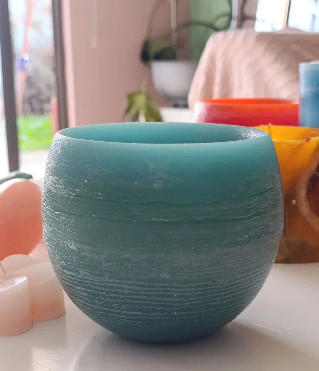 Luz de velas 🕯️✨🪻🩷 tweet media