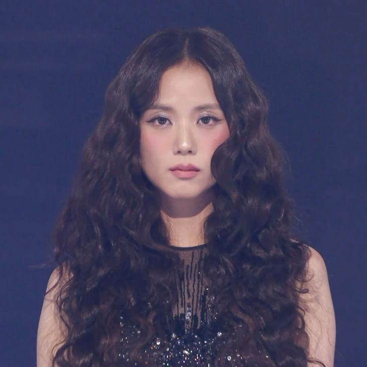 Jisooholic tweet media