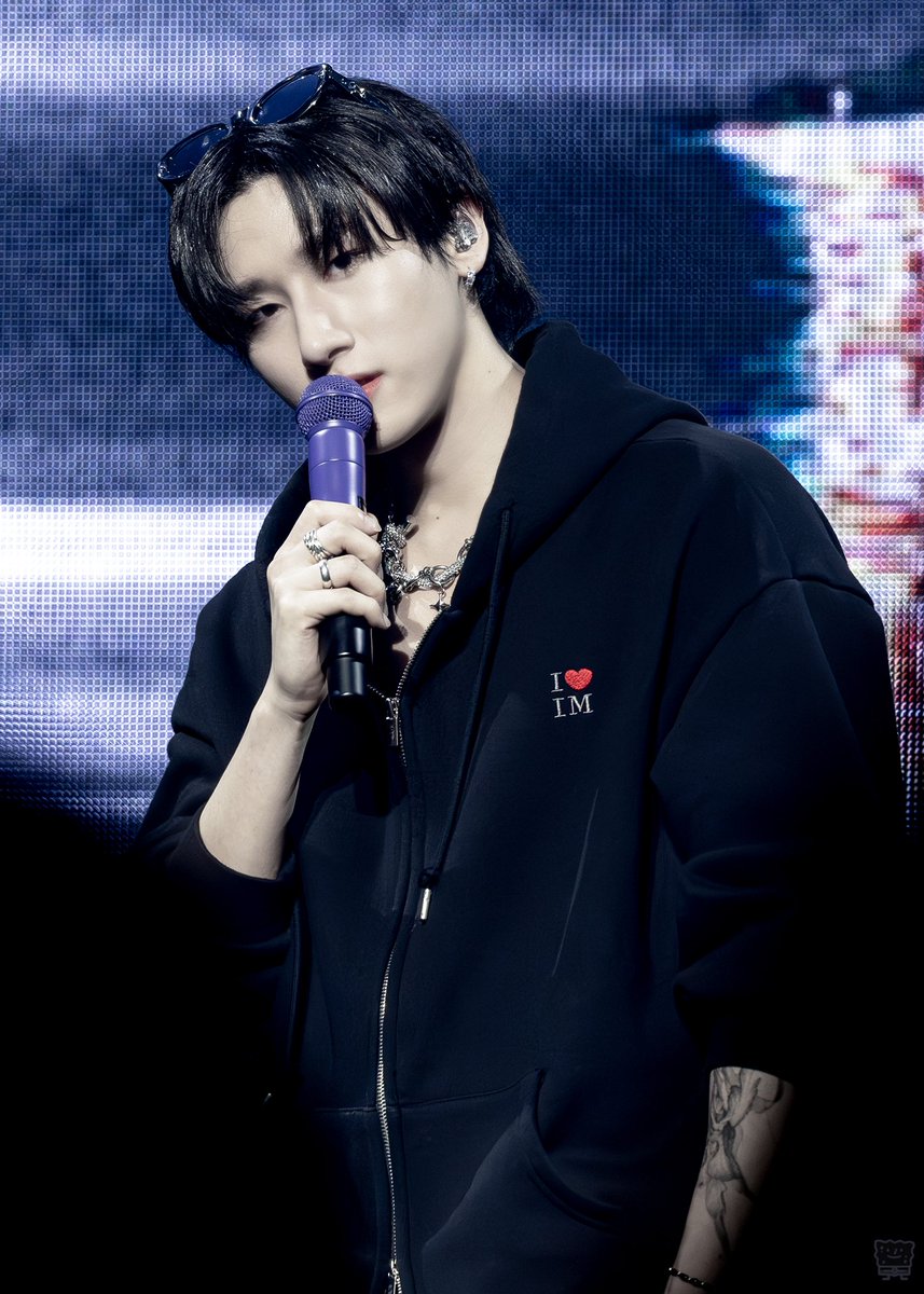 스폰지밥 tweet media