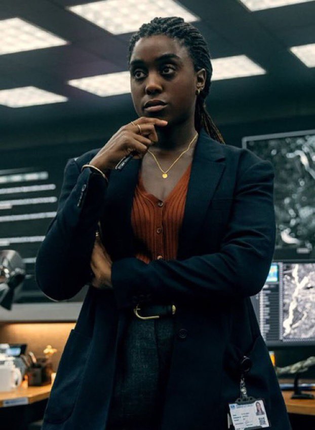 Fumbo Khan tweet media