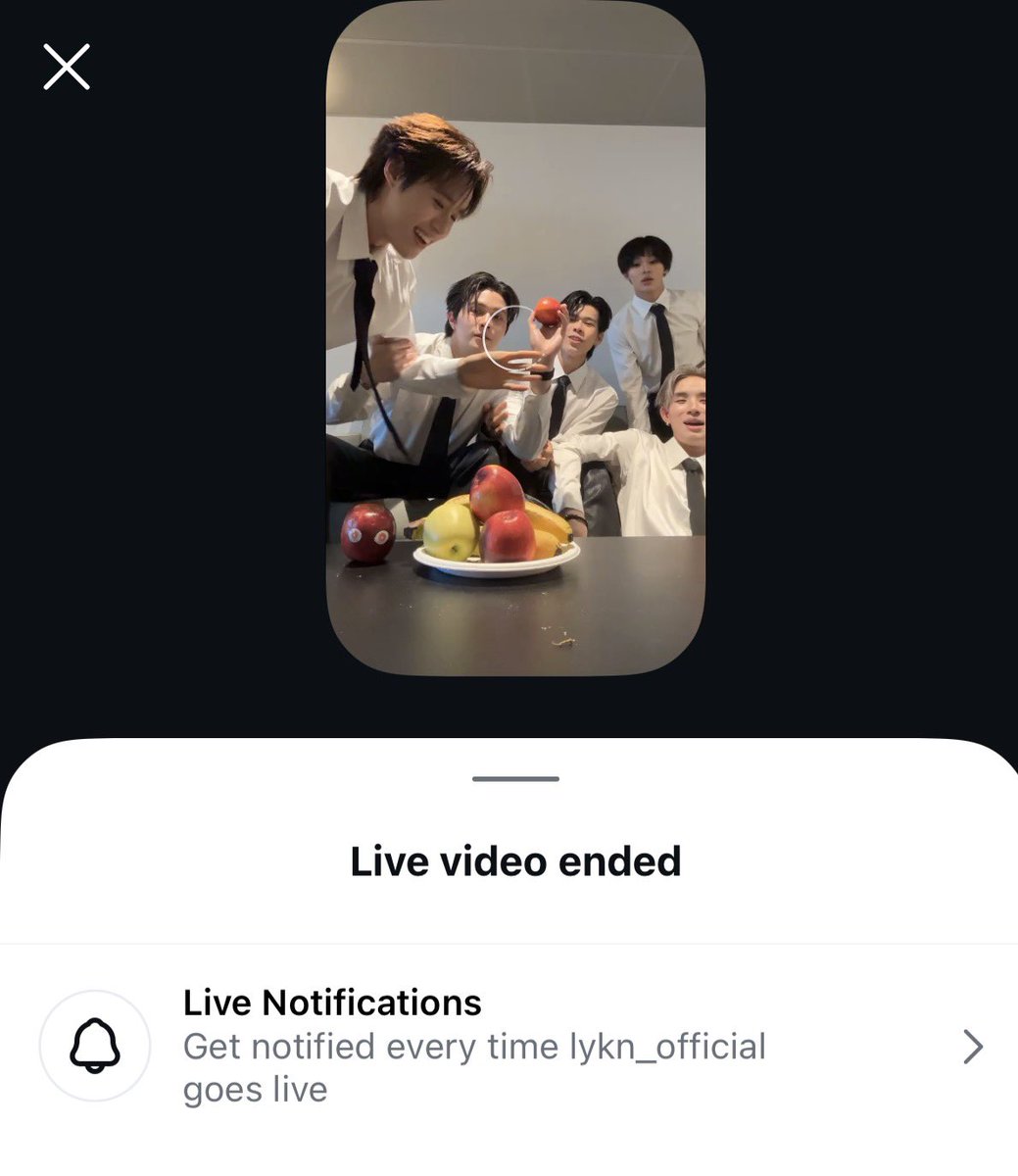 ^ྀི มอเอ ₂ tweet media