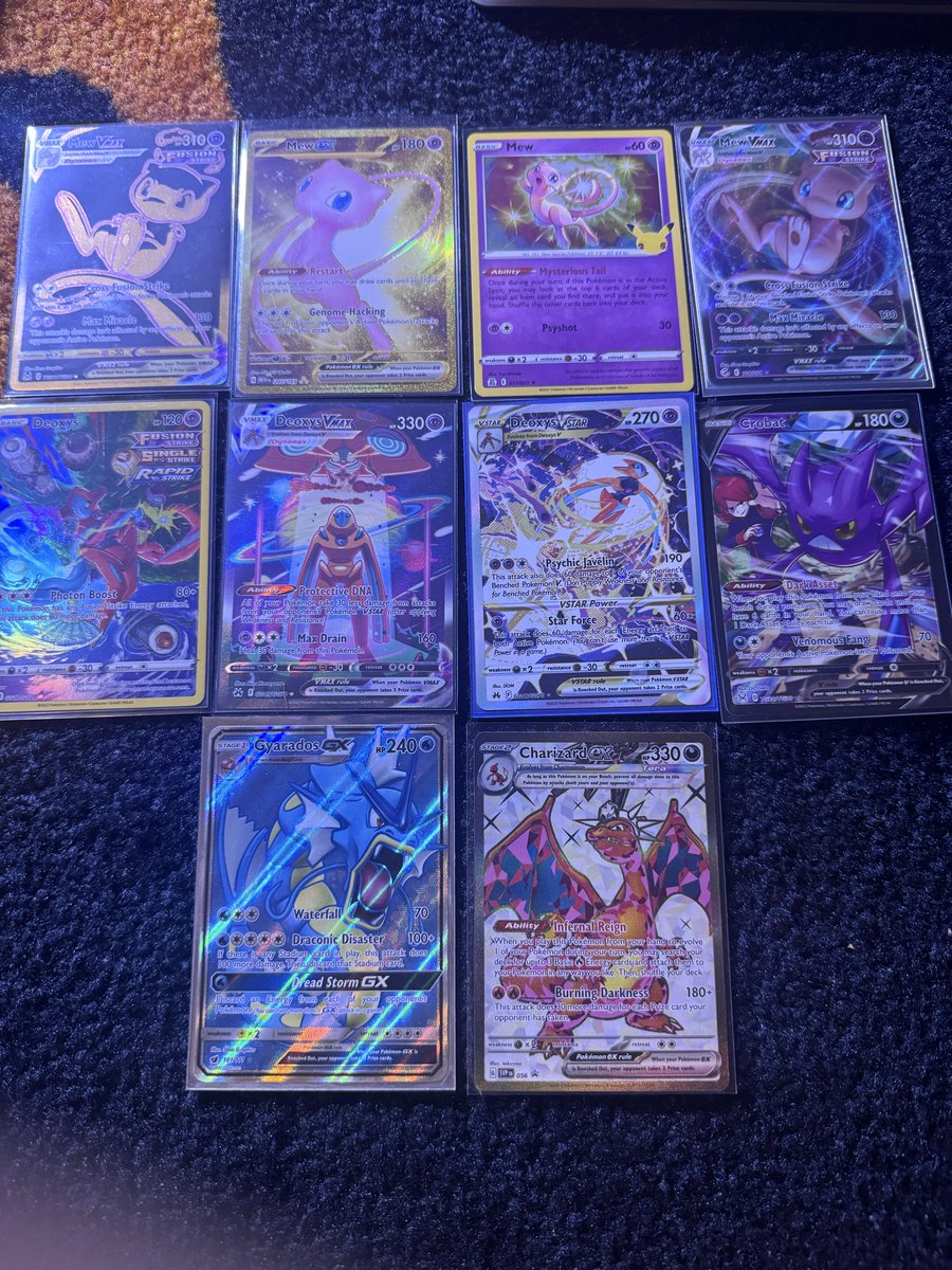 1llustrated tweet media