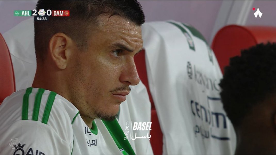 باسل 📊 tweet media